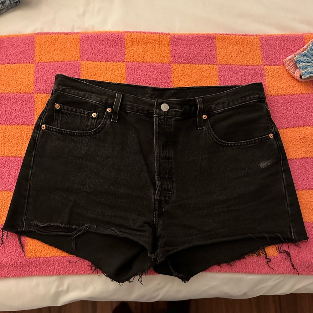501® ORIGINAL FIT HIGH RISE WOMEN'S SHORTS